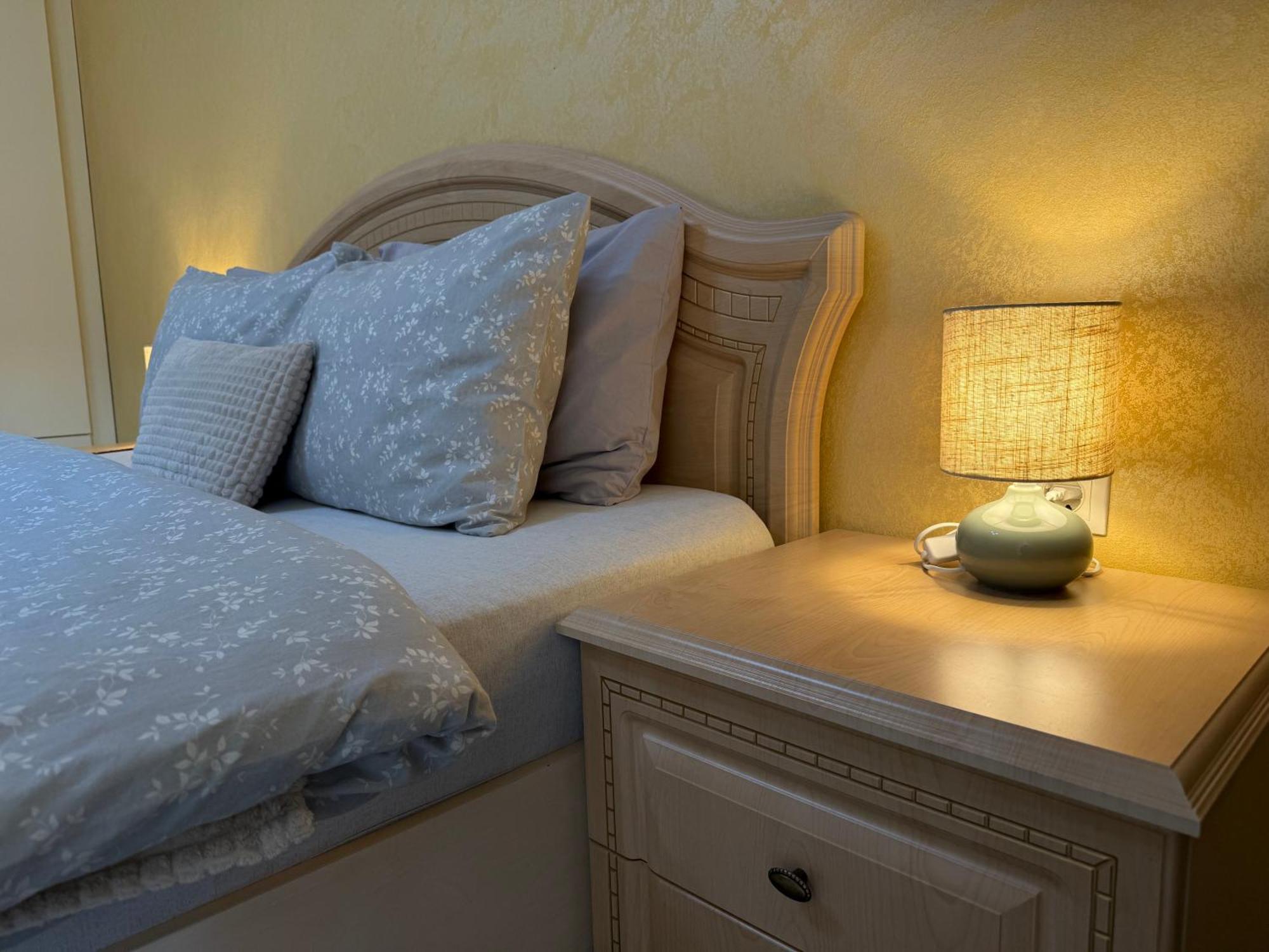 Cozy Two Bedroom Large Apartment Chişinǎu Buitenkant foto